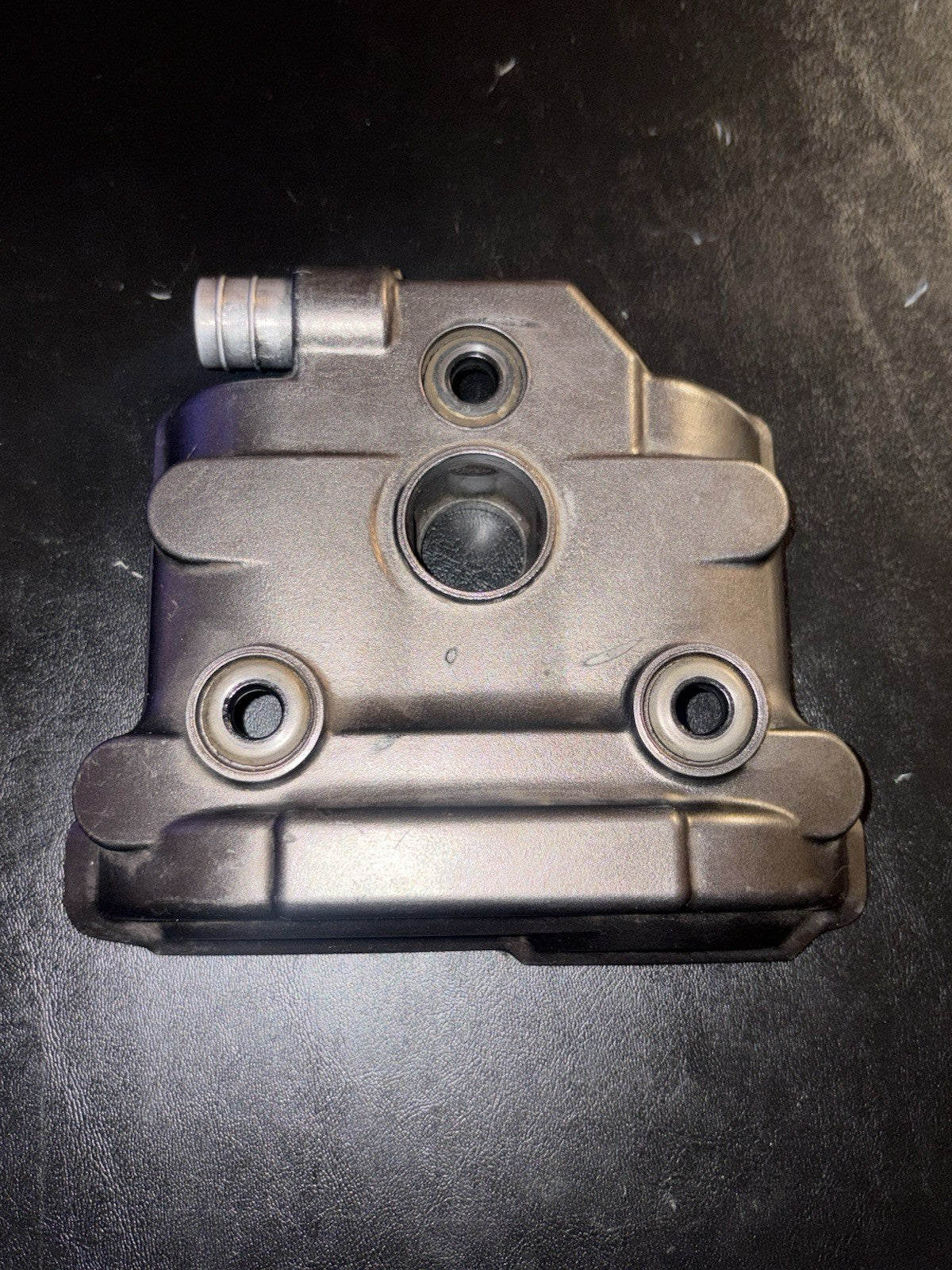 2014-2017 2016 Yamaha Yz450f OEM Cylinder Head Camshaft Valve Cover