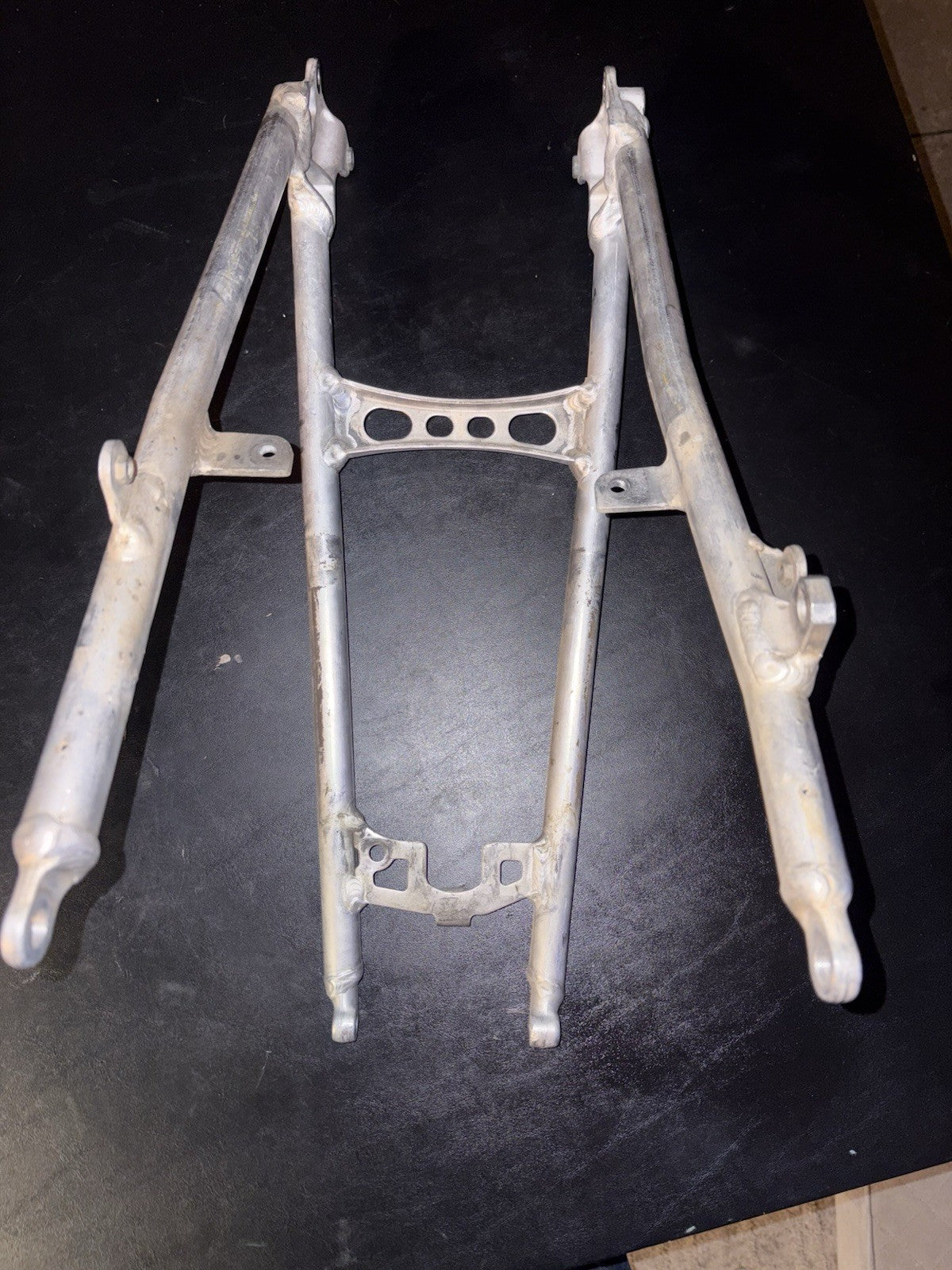 2005 04 - 05 CRF250R CRF250 Sub Frame Chassis Seat Rail Subframe 50200-KRN-730