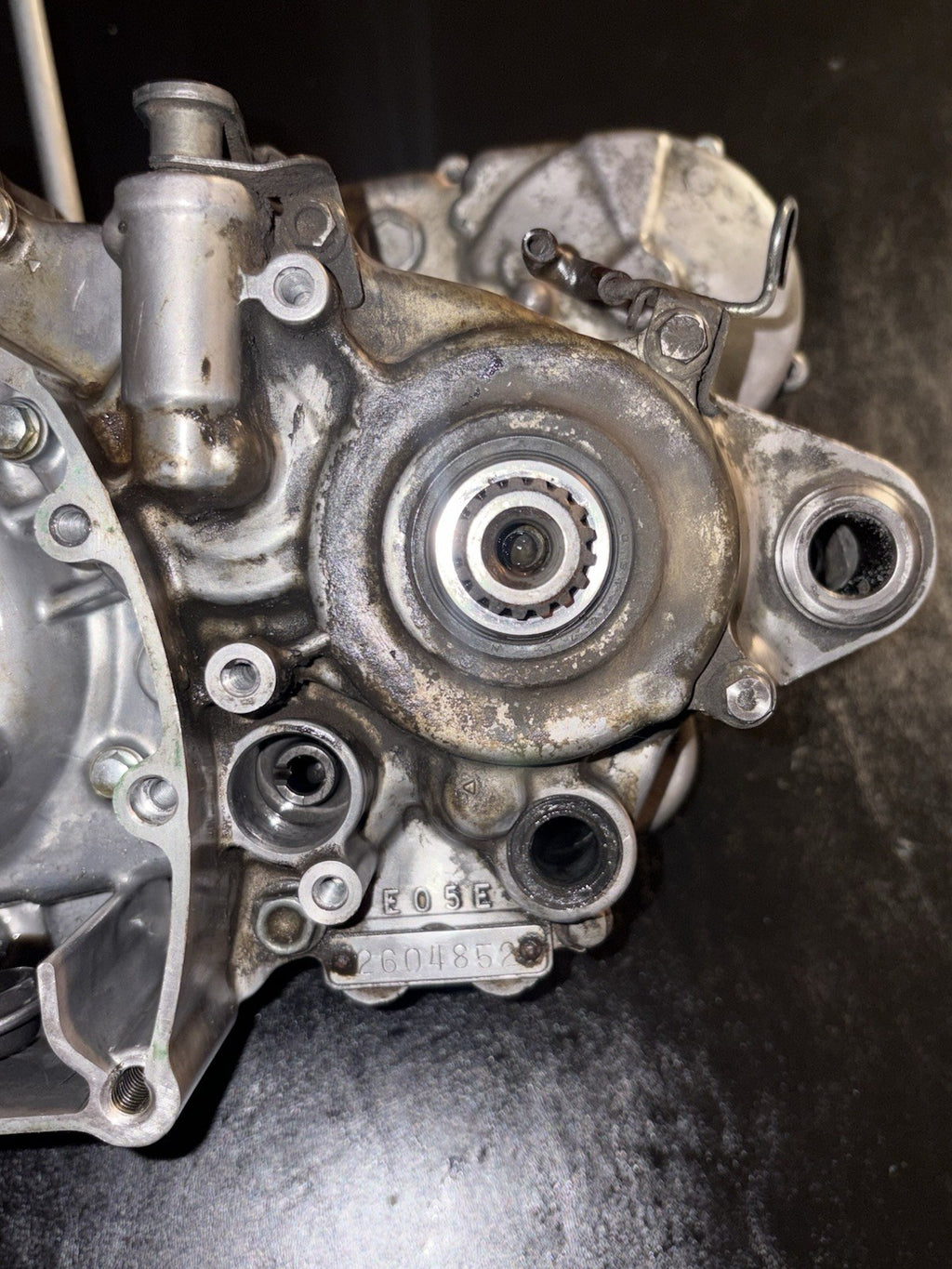 2008 Honda CRF450R Engine Transmission Bottom End Crankcase Crank Case Block Box
