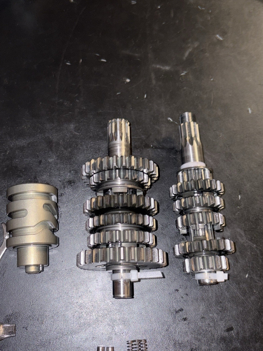 2013 - 2017 KTM Sx85 85 Sx OEM Transmission Gearbox Shaft Gears Shift Assembly