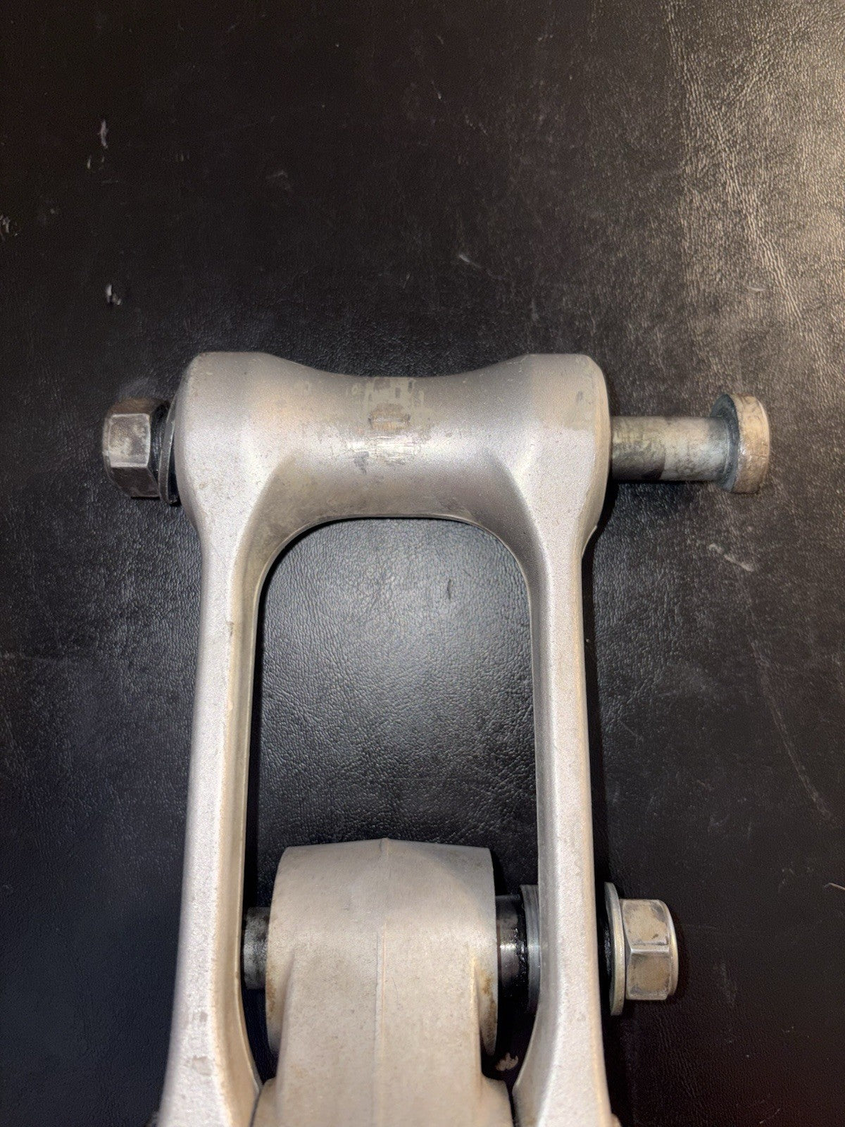2015 Yamaha YZ250F OEM Rear Shock Suspension Linkage Links Relay Arm Piviot Bone