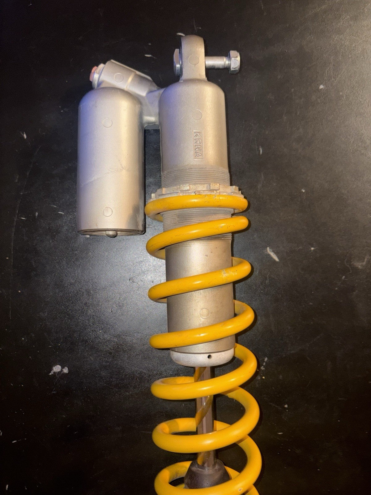 2004 - 2008 HONDA 2008 CRF250R OEM SHOWA REAR SHOCK SPRING SUSPENSION  ASSEMBLY