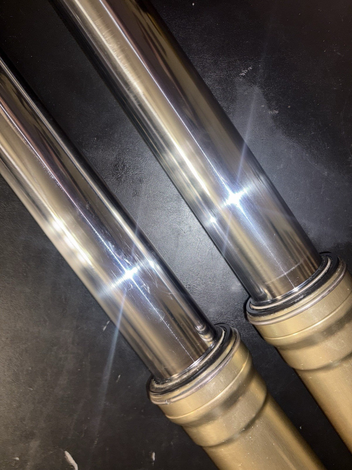 2004 - 2008 2006 Honda CRF250r OEM SHOWA FRONT FORKS SHOCKS DAMPENERS SUSPENSION