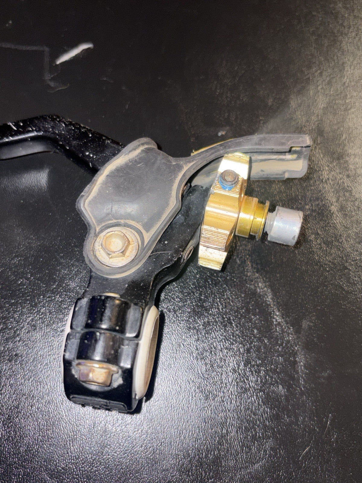 2010-2022 Yz450f Pro Taper XPS Clutch Perch Lever Mount Clamp Adjustment