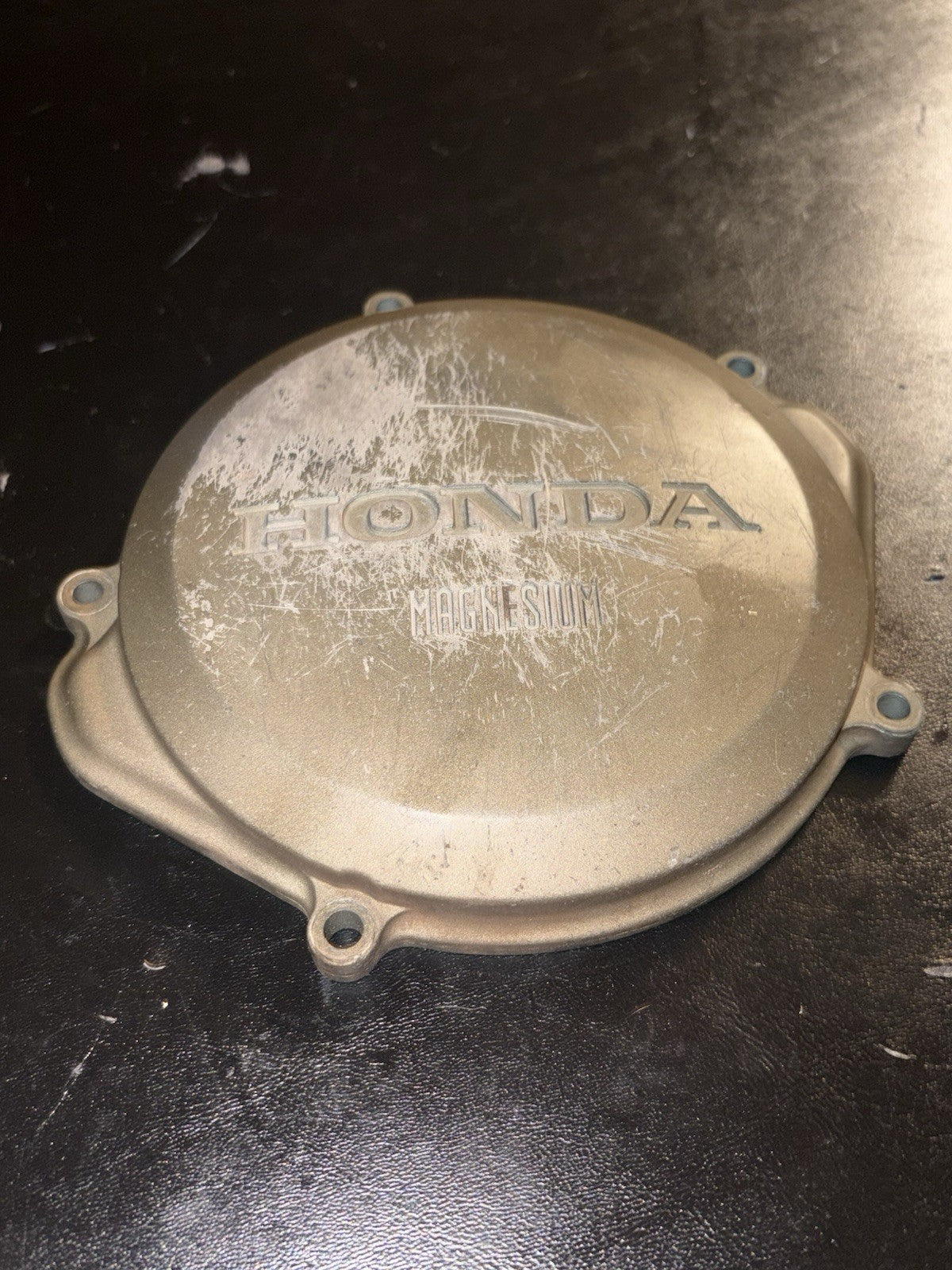 2004 - 2008 Honda Crf250r Outer Right Case Engine Clutch Cover 11351-KRN-670