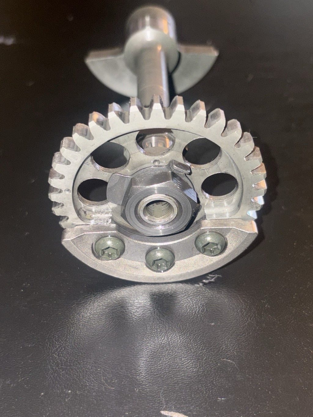 2004 Yamaha 03-05 YZ450F OEM ENGINE MOTOR CRANKSHAFT BALANCER GEAR