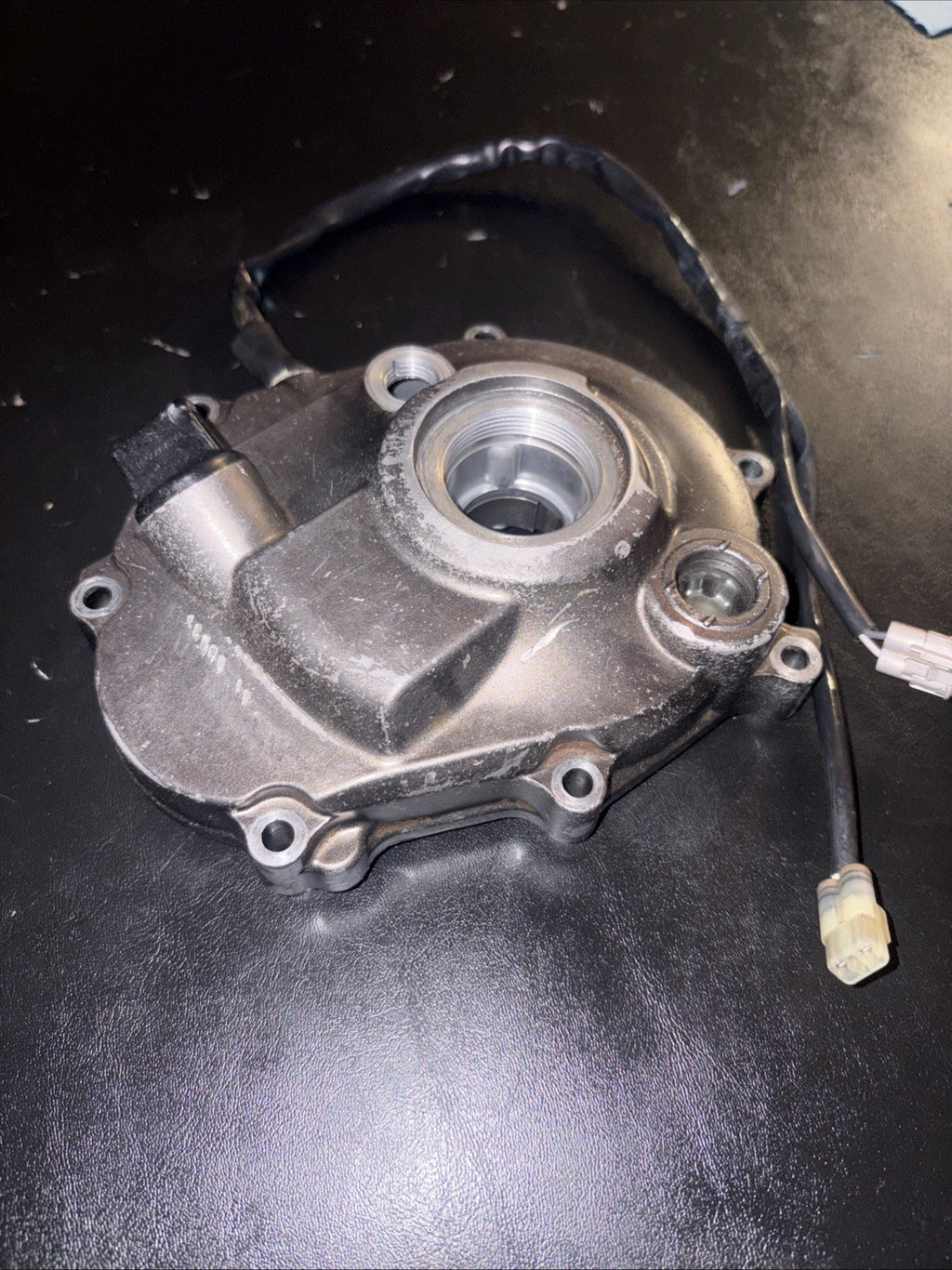 2014 - 2017 15 YAMAHA YZ250F YZ 250 F OEM Stator Magneto Generator  Cover