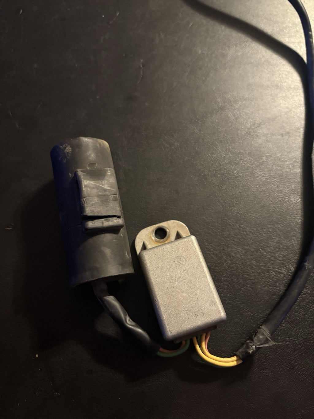 2003 HONDA 02-07 CR250R OEM RECTIFIER VOLTAGE REGULATOR 31600-KZ3-J41 LOW HOUR!