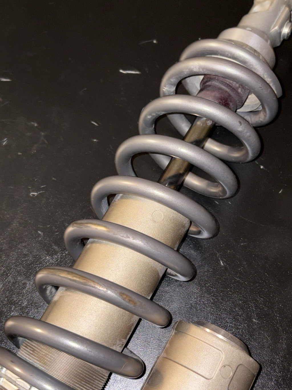 2018 Yamaha YZ450F OEM KYB Rear Shock Assembly Spring Absorber Suspension Bumper